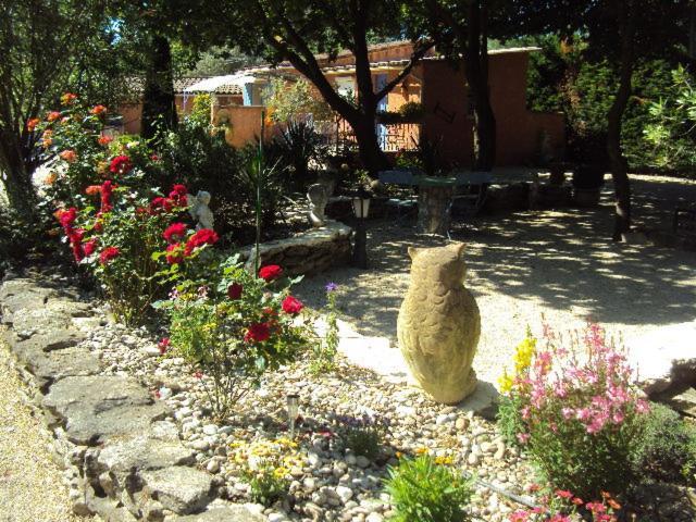 B&B La Douloire بيرنيه لو فونتينز المظهر الخارجي الصورة