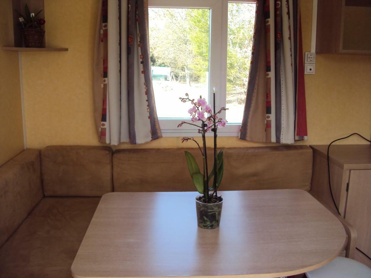 B&B La Douloire بيرنيه لو فونتينز المظهر الخارجي الصورة